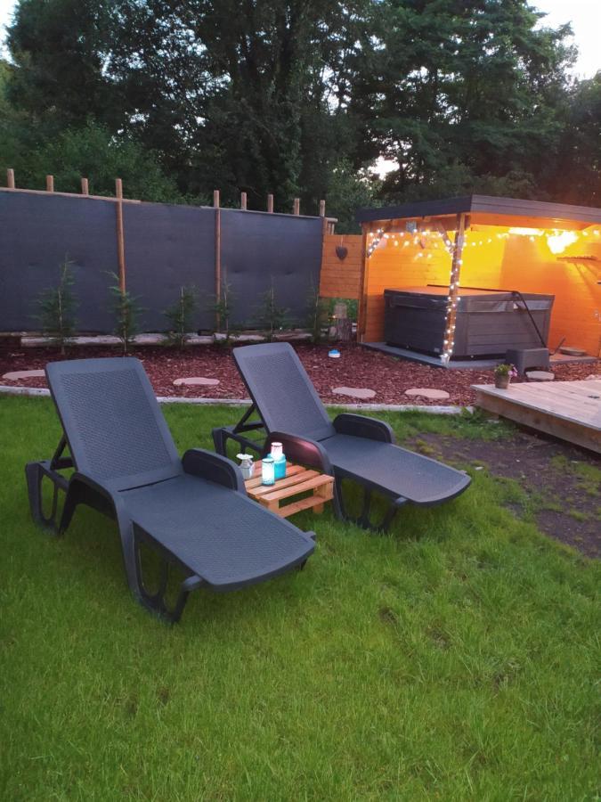 Thudi-Nids En Bulles Villa Gozee Exteriör bild